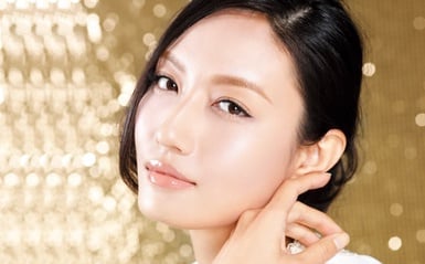 教你如何從苦命凹臉變身「澎潤貴婦臉」，偽裝化妝術
