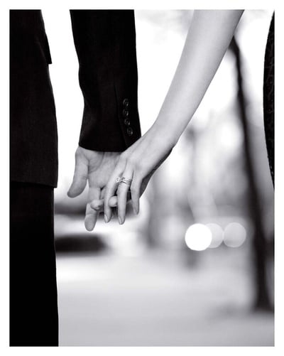 婚戒＆對戒推薦｜訂婚戒指與結婚戒指大不同！女生心中最經典婚戒品牌是「這個」