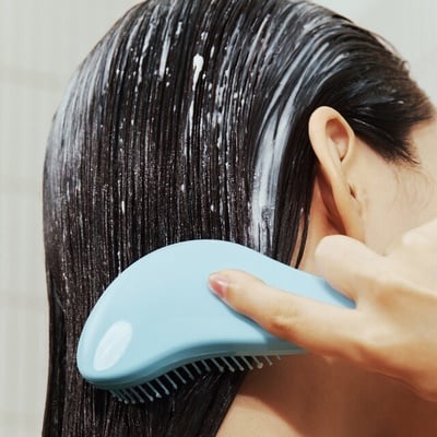 2026髮膜推薦19款！Dcard狂推漂後髮、乾枯毛躁修護髮膜，評價、用法一次看！