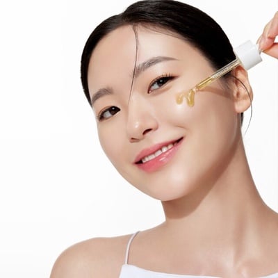 外泌體精華液推薦TOP16：外泌體功效、適合膚質，開架＋專櫃推薦一次看！