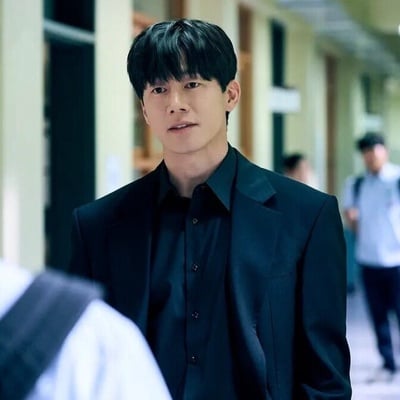 端午連假必追10部Netflix「超好看」韓劇！金武烈《鐵拳教育》必追，最後一部確實上癮