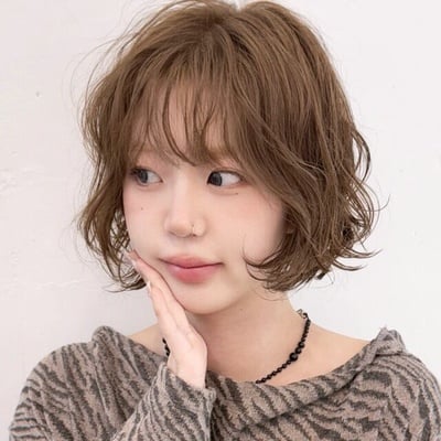 褪色也好看！2026日韓短髮「冷棕髮色」推薦8款＋適合膚色一次看，這款不用漂