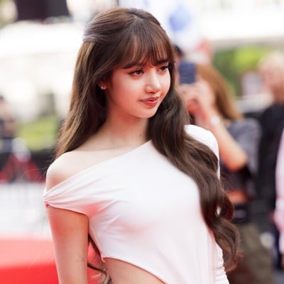 LISA為什麼鍾愛小紅瓶？第四代小紅瓶厲害在哪？小紅瓶升級重點＋曼谷快閃亮點一次看
