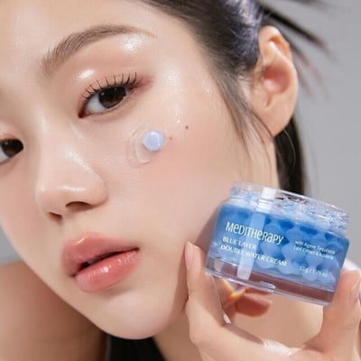 2026夏天凍膜推薦15款！清爽補水不黏膩，曬後舒緩、熬夜急救必收