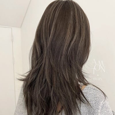 不用補染！8款「遮白髮友善」染髮推薦，漸層染、挑染柔和過渡白髮、褪色更耐看