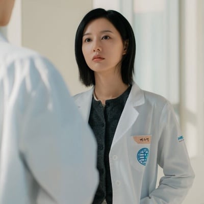 金智媛新劇《Doctor X：白色黑手黨時代》劇情、角色介紹：天才醫生對抗腐敗醫療權貴！