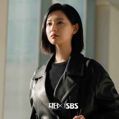 9位有顏有演技卻「大器晚成」韓劇女星!《白色黑手黨時代》金智媛不算晚，她熬17年才紅