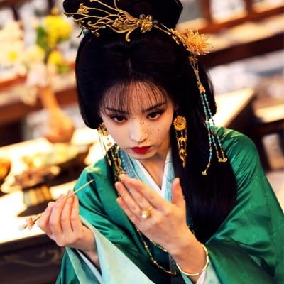 網評陸劇最經典「一人分飾多角」演員TOP10！《嫁金釵》田曦薇第8，成毅第5，冠軍是他