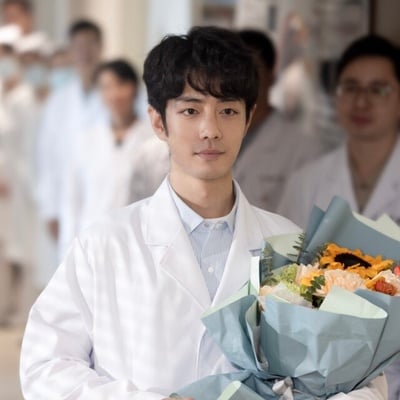 《小城良方》6大劇情看點、角色介紹！肖戰演天才醫生，網評：「笑中帶淚超療癒！」