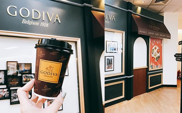 7-11喝得到頂級巧克力GODIVA！還有獨家快閃小屋可以拍照
