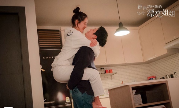 《漂亮姐姐》背後秘辛大公開！故事原型取自「宋宋CP」、男女主角本人跟戲裡一樣閃！