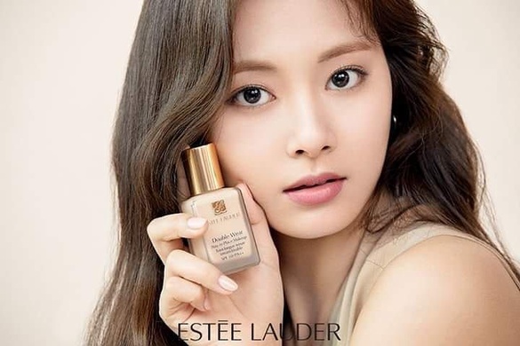和子瑜用同款粉底！TWICE擔任雅詩蘭黛品牌大使，新輯回歸御用底妝和唇膏全公開！