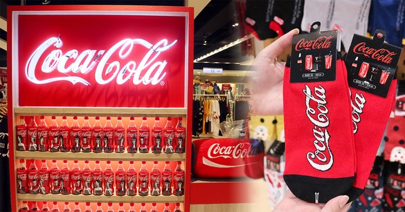 可樂迷必收！上百樣「COCA COLA」經典LOGO周邊，台灣限定款「可口可樂抱枕」超可愛