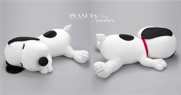 PEANUTS「巨大史努比抱枕」可愛登場！80CM身長史努比抱枕，抱在懷裡太療癒～