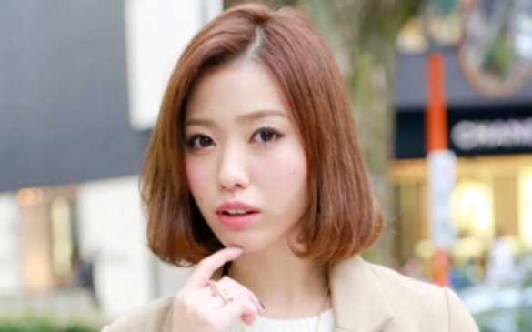 這個春天，比起追求「可愛」更想追求「美麗」的穿搭術！