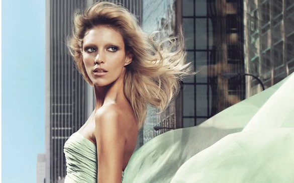 ELIE SAAB 訂製款淡香水—「綠光精靈」新上市