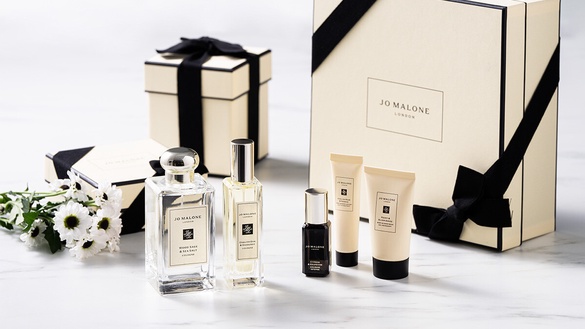 輕鬆拿捏高級氛圍，木質調糅香藝術正夯！Jo Malone London週年慶自由搭配專屬療癒香氛