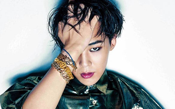 明星聯名「周大福×G-Dragon 」霸氣外露的時髦金飾！