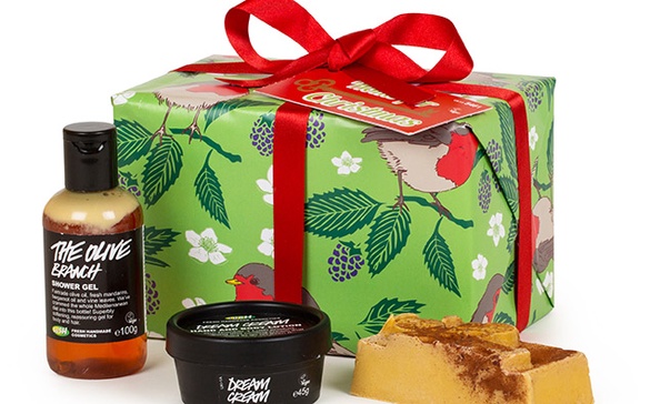 聖誕節跟著 LUSH 一起躍入魔幻的童話世界！