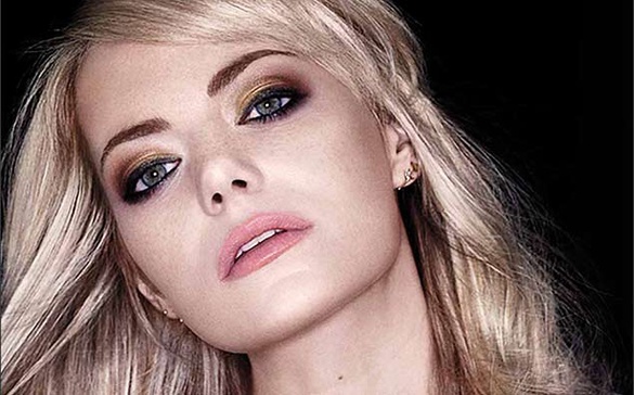 REVLON 聖誕派對彩妝系列，恣意揮灑不色限！