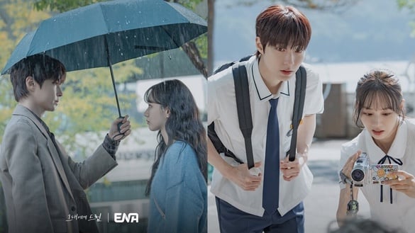 《給你夢想》劇情看點&角色介紹:黃寅燁直球追愛15年初戀李惠利,吻戲多到數不完!