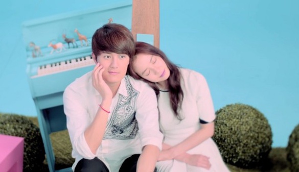 Gary吃醋了！宋智孝、吳克群頭靠頭 甜蜜唱情歌