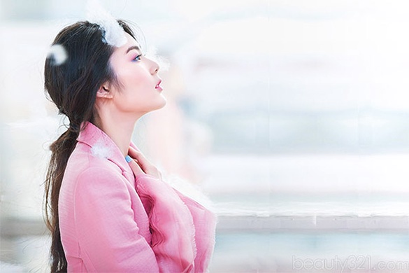 主流彩妝大洗牌！掌握關鍵四步，輕鬆化身超萌雲朵系女子～