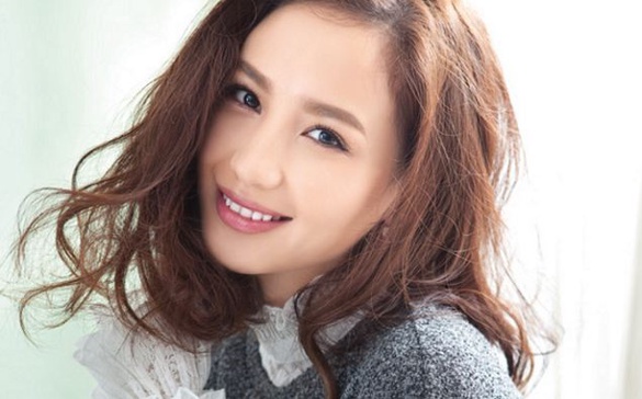 太簡單了啦！讓人好感激增「空氣蓬鬆髮」的小撇步！