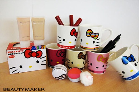 BeautyMaker 滿額消費 就送Hello Kitty馬克杯！