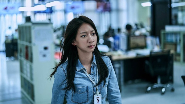 《我們與惡的距離》李大芝搭戲賈靜雯演技獲讚！演員陳妤22歲得金鐘片約不斷