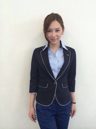 《日韓職場穿搭》搶搭最hito的女主角穿搭，絕不挫組！