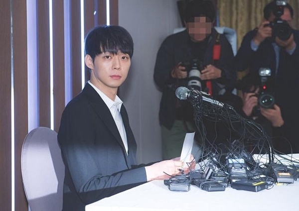 朴有天自打臉!曾放話「吸毒就退演藝圈 」、不到一年想復出,韓網友酸「臉皮也太厚」