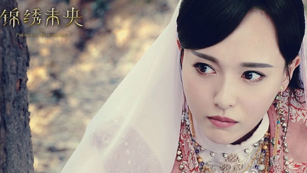 回顧唐嫣《錦繡未央》的絕美古裝造型！17張照片從亡國公主變成一代賢后