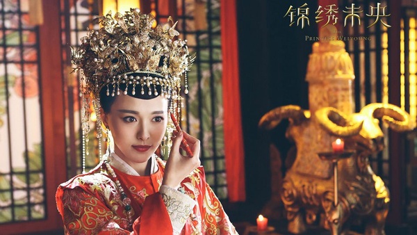 回顧唐嫣《錦繡未央》的絕美古裝造型！17張照片從亡國公主變成一代賢后