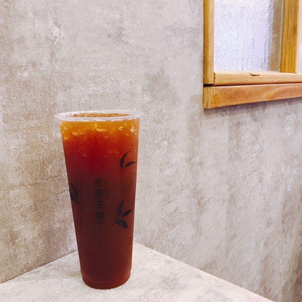 台中知名「老賴茶棧」台北也喝得到了！招牌奶茶、豆香紅茶、黑糖珍珠都是老賴茶棧必點