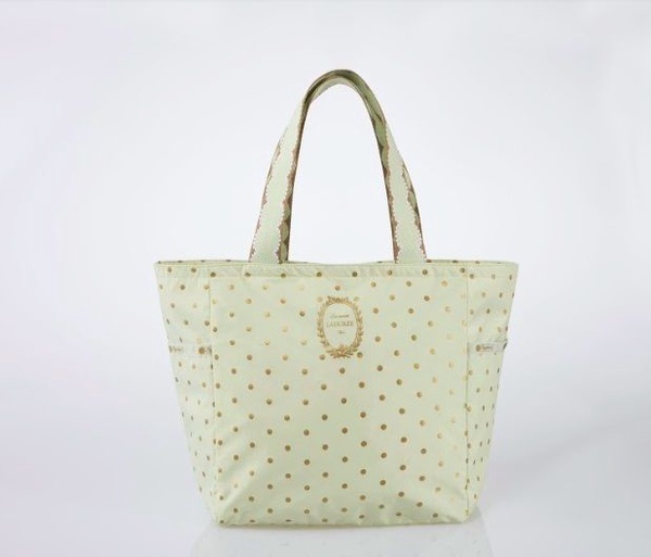 LeSportsac x  LADURÉE夢幻聯名！推出優雅馬卡龍包款，4/19準時開賣！