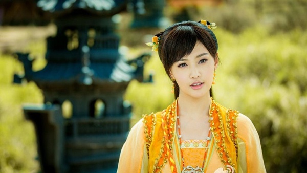 鄭爽新劇《倩女幽魂》挑戰聶小倩！經典的5個古裝角色美成仙