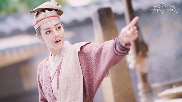 10位女扮男裝的女星誰最強！趙麗穎真Man、熱巴意外帥氣，其它分明就是女生