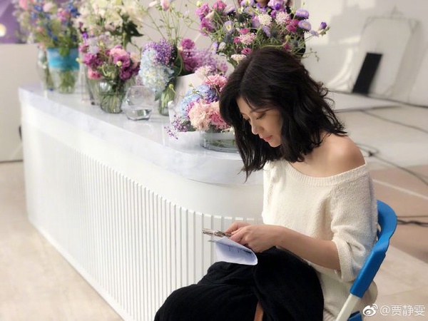 宋慧喬中長髮太美！蔡依林、宋慧喬、賈靜雯減齡又百搭，根本2019最新中長髮範本