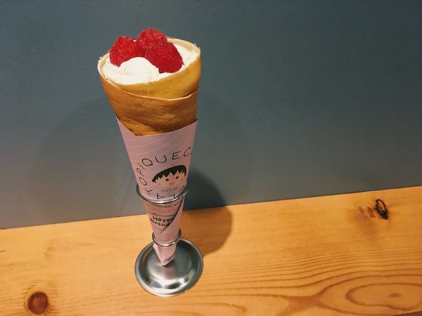 「gelato pique cafe」X「櫻桃小丸子」跨界聯名推「覆盆莓鮮奶油」、「冰淇淋聖代」新口味，還有超萌周邊商品別錯過！
