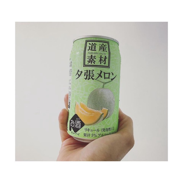 7-11限定新品水果酒！微醉「白色沙瓦葡萄口味」、北海道夕張「哈密瓜水果酒」等，今晚就決定來小酌一下～
