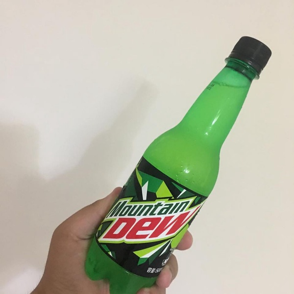 Costco飲料機「激浪汽水」出現在7-11！順口好喝還帶點檸檬味的香氣，根本汽泡控的摯愛～