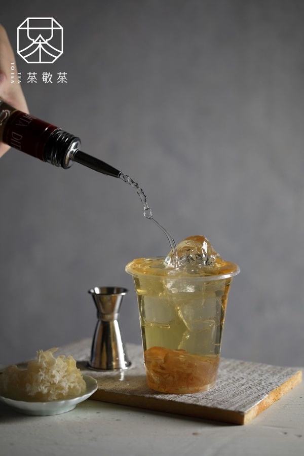 爆紅芋泥奶茶再加一！台灣茶飲專賣「茶敬茶」推「大甲芋頭鮮奶」、「絕對真珠奶茶」飲料控絕對要喝！