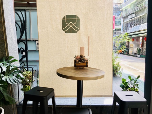 爆紅芋泥奶茶再加一！台灣茶飲專賣「茶敬茶」推「大甲芋頭鮮奶」、「絕對真珠奶茶」飲料控絕對要喝！