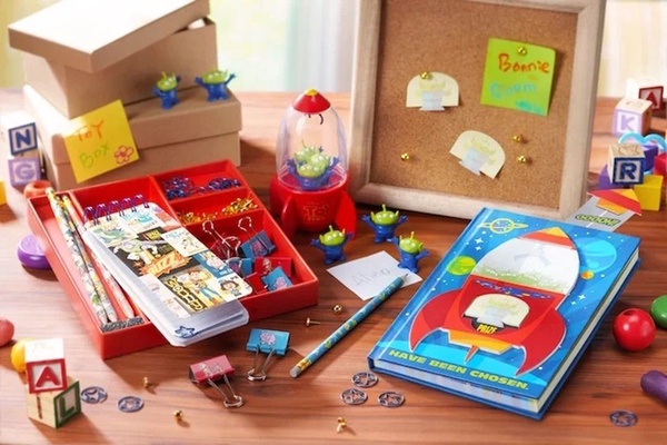 香港迪士尼夏限定「Pixar水花大街派對」即將登場！《玩具總動員》全新角色、噴水花車絕不能錯過！