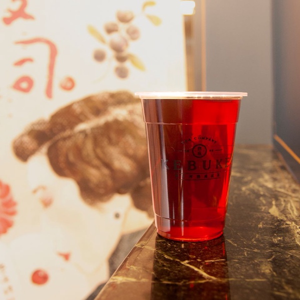 KEBUKE可不可熟成紅茶推出全新「愛司紅茶」，喝得到水果風味的「愛司紅茶」飲料控絕對別錯過！