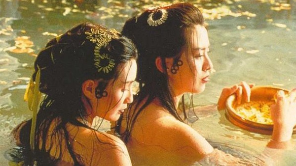 《白娘子》小青為白素貞黑化美炸！5版青蛇與白蛇，楊紫俏麗可愛，最後一版超妖豔