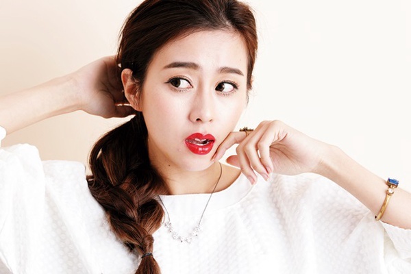 勸BUY女一時尚行頭，韓藝瑟「極女STYLE」！