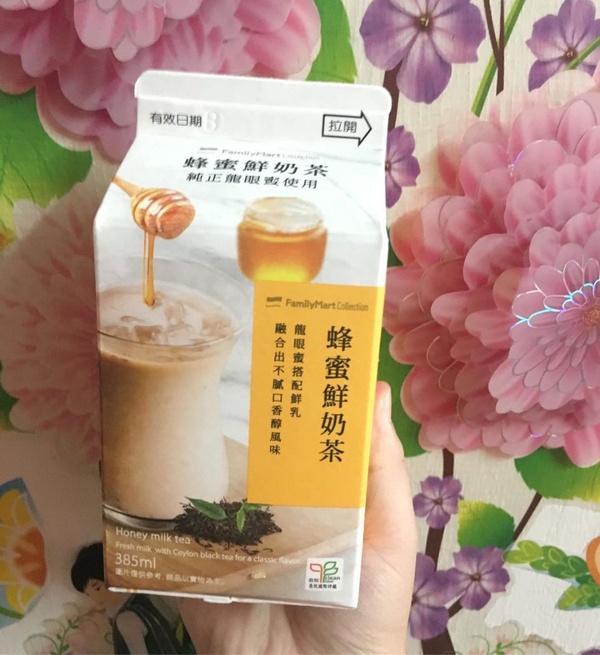 全家新品「蜂蜜鮮奶茶」甜度低且不加香料，更有網友說：「這款比蜂蜜牛奶好喝」