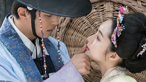 《她的私生活》朴敏英、金材昱火花超強！合作7個不同類型男神，禁慾系、傲嬌總裁你選誰